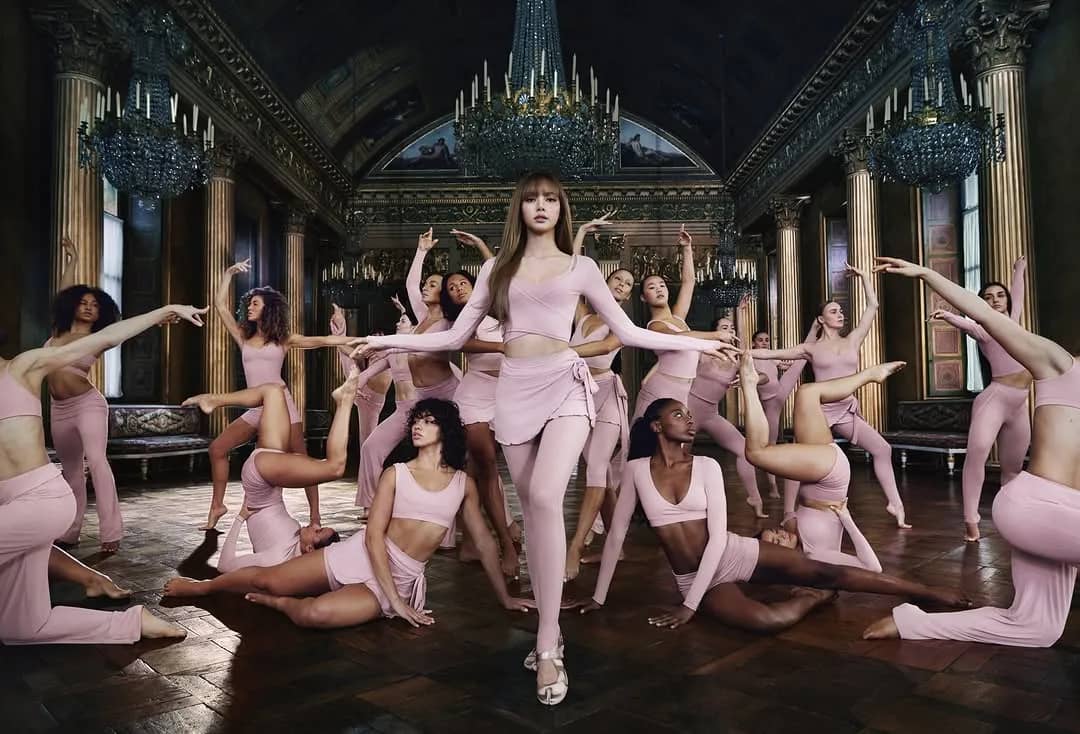 Lisa Centers the NikeSKIMS Debut with Significant Engagement Performance - Image 1