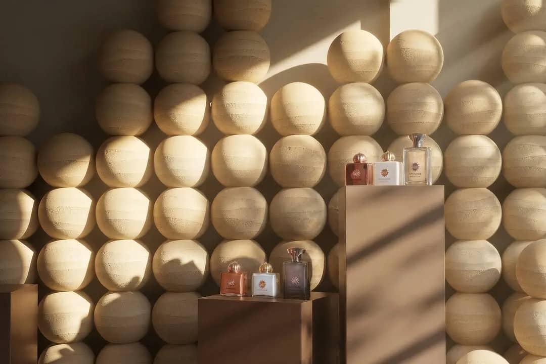 Amouage Translates Omani Landscapes Through Modular Sand Spheres in Seongsu - Image 4