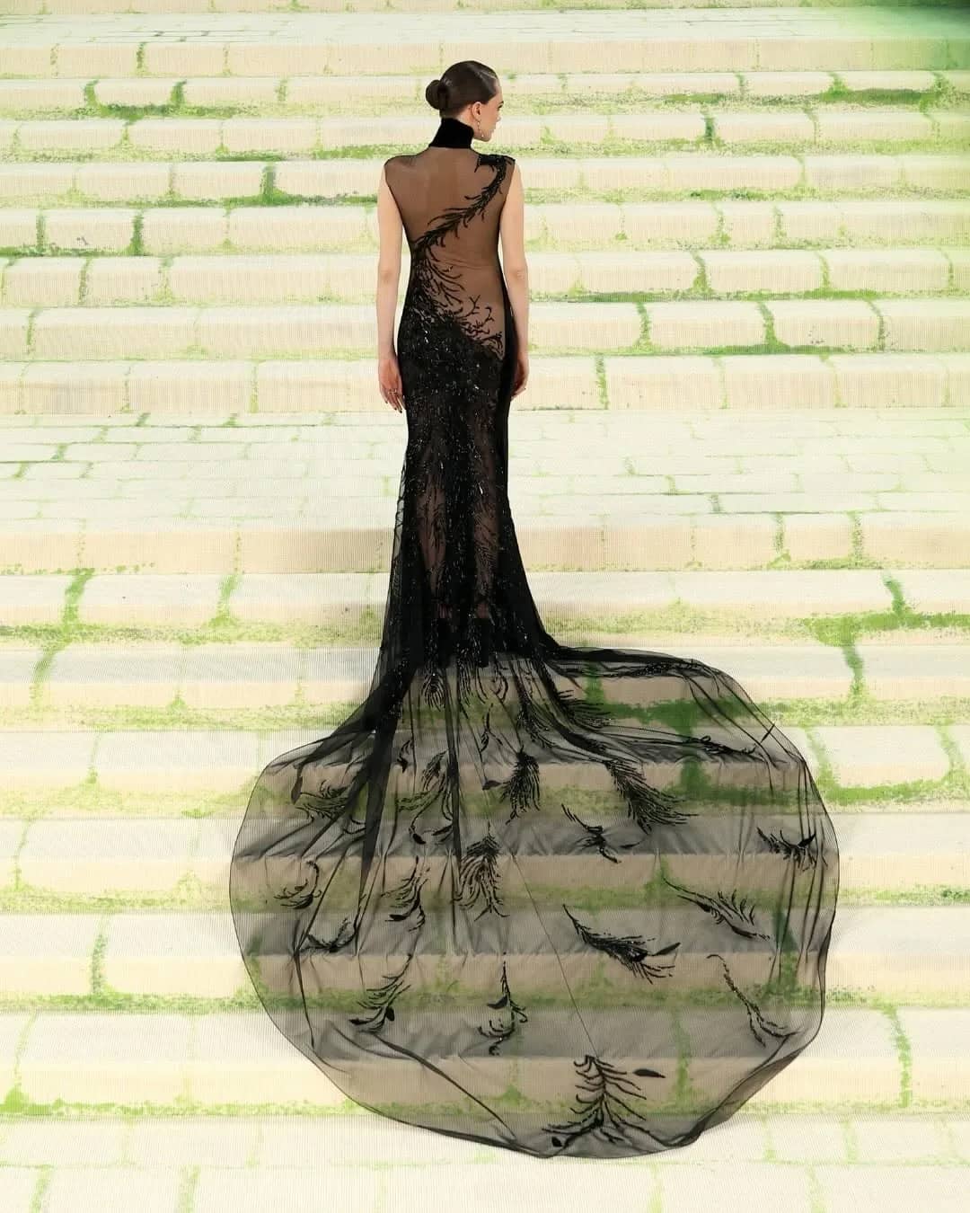 Ralph Lauren Frames Heritage Tailoring via High-Contrast Met Gala Talent Pairings - Image 1