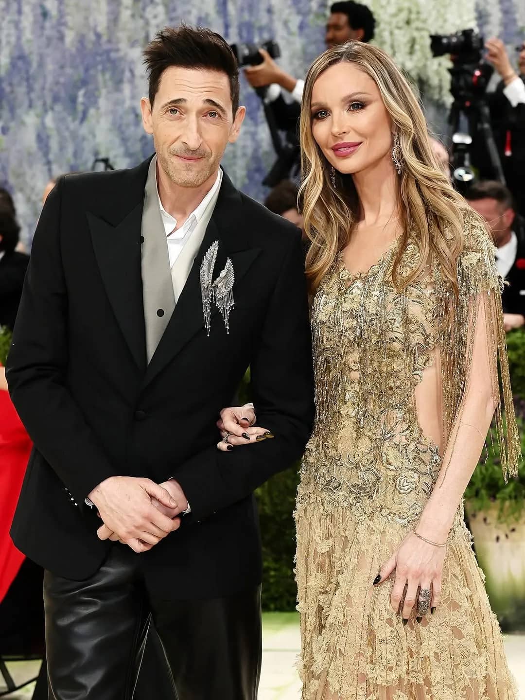 Charlotte Tilbury Frames Met Gala Red Carpet Presence as a Commercial Window - Image 6