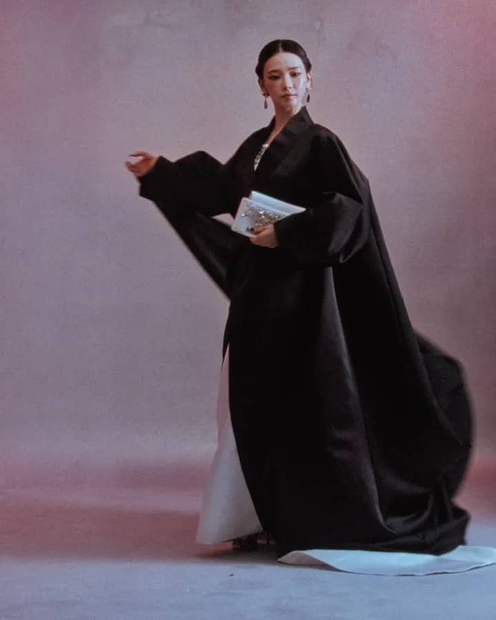 Prada Positions Karina within Classical Couture Codes for the Met Gala - Image 2