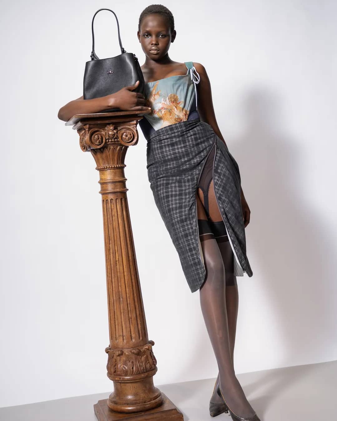 Vivienne Westwood Centers 18th-Century Pastoral Art for AW26/27 Puppy Corset - Image 1