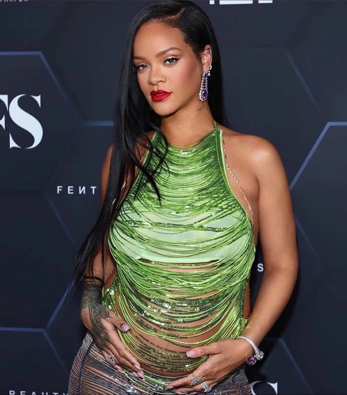Fenty Beauty Centers Rihanna’s Personal Archive to Drive High Engagement - Image 13