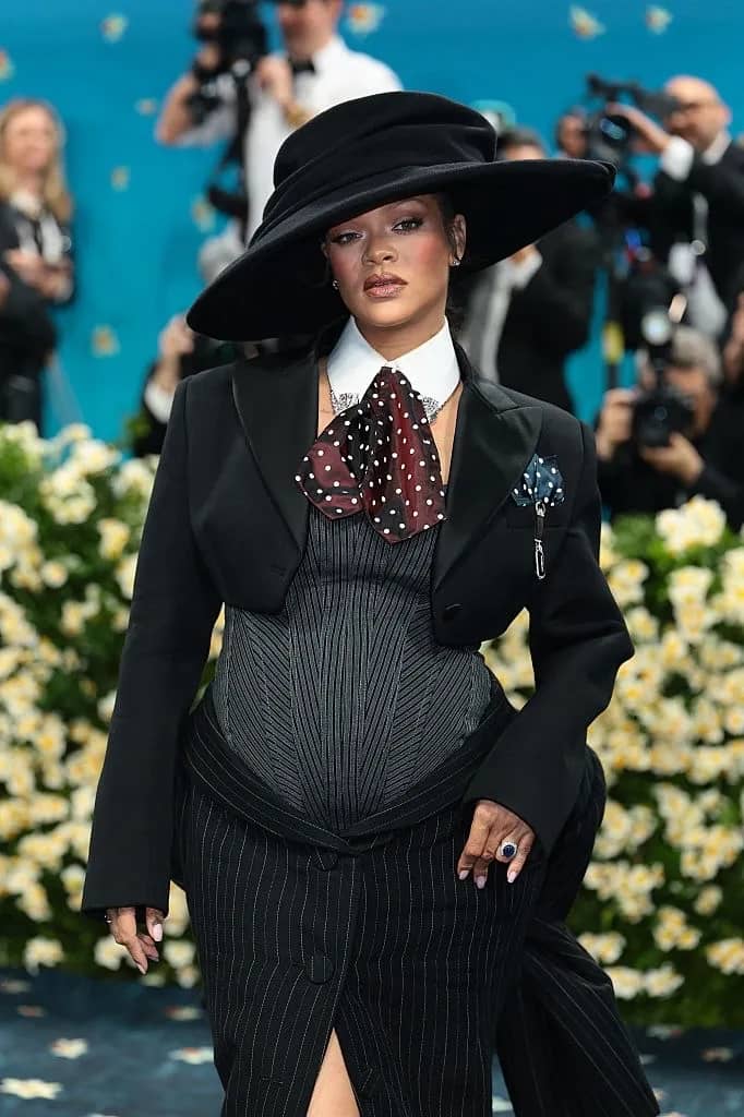 Fenty Beauty Centers Rihanna’s Personal Archive to Drive High Engagement - Image 8