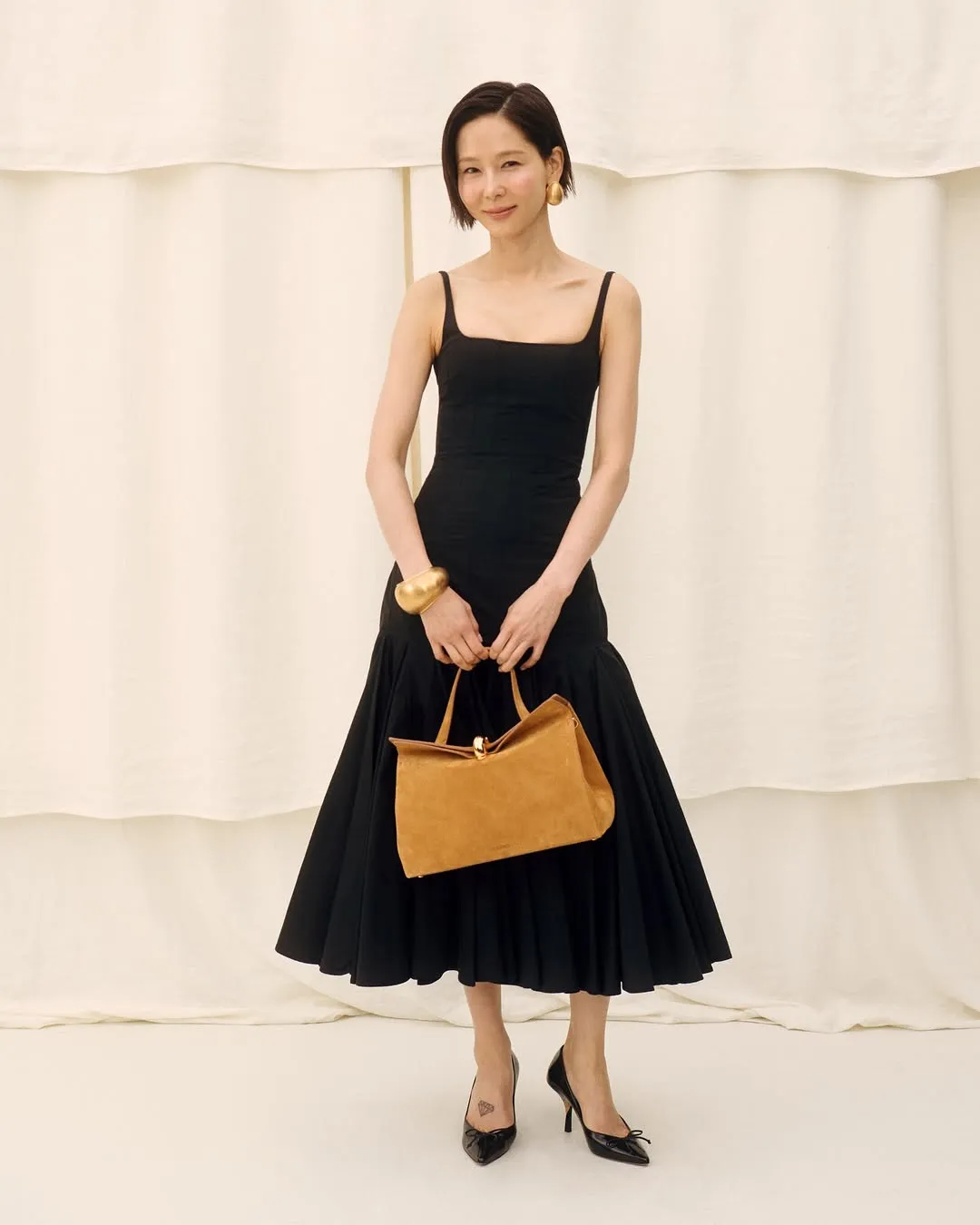 Jacquemus Centers High-Profile Advocacy to Spotlight the Veuve Clicquot Collaboration in Seoul - Image 13