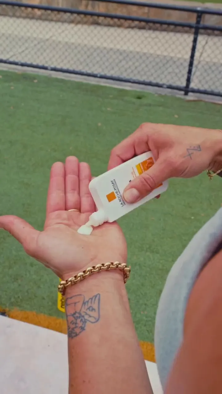 Liz Clay Trades Dermatological Coldness for High-Performance Kinetic Grit - La Roche-Posay